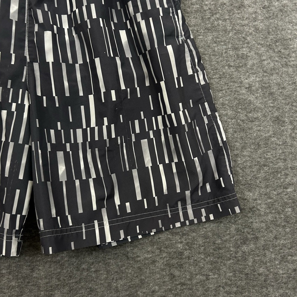 Under Armour Shorts Mens Large Geometric Gray Heatgear Gym Workout Lined 7" READ - Picture 5 of 16
